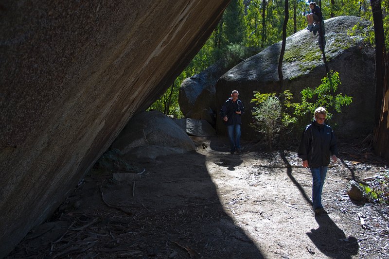 hanging rock.jpg